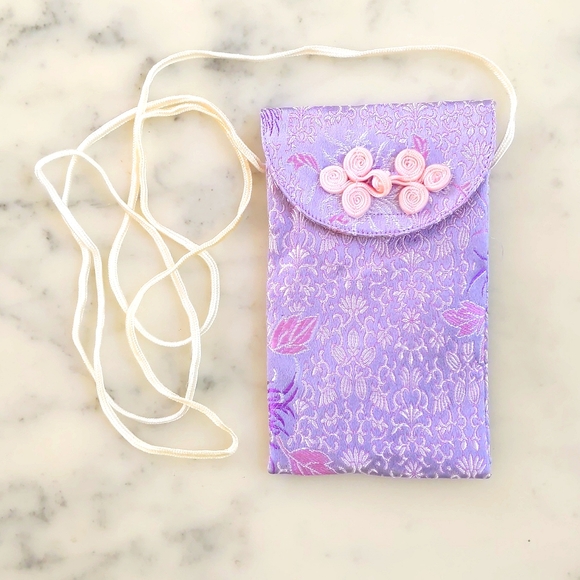 NWT. Satin Mini crossbody/cell phone bag w/Asian embroidery&cute handmade button - Picture 2 of 4